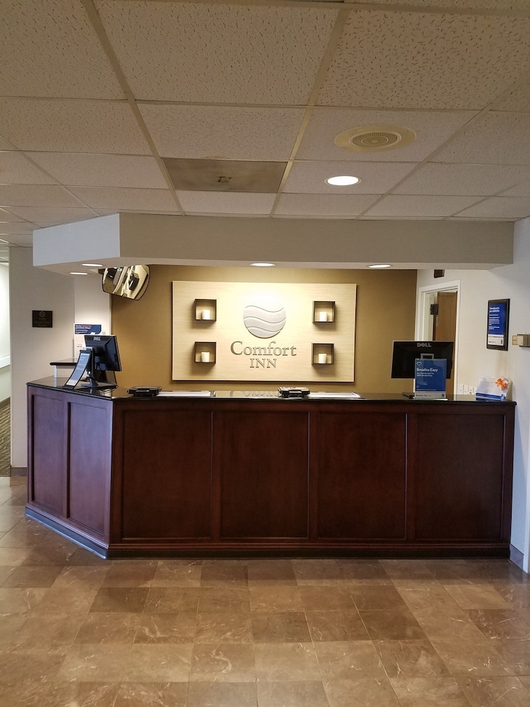 체크인/체크아웃 키오스크