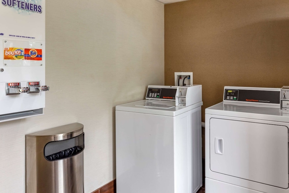 숙박 시설 내 편의 시설/서비스