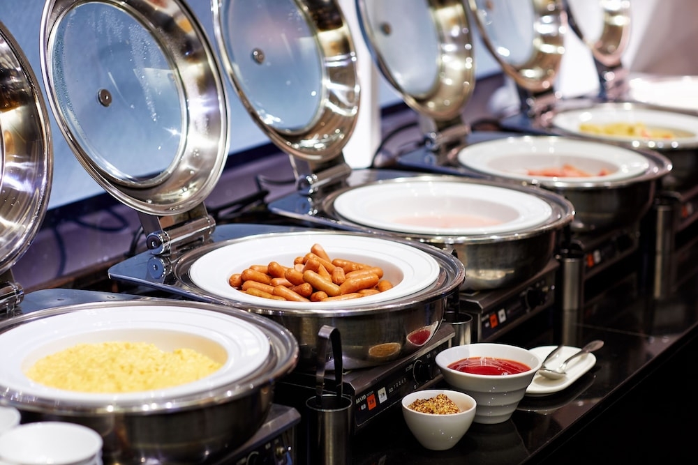 뷔페 아침 식사