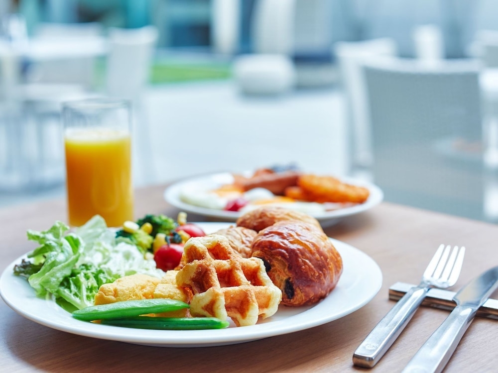 뷔페 아침 식사