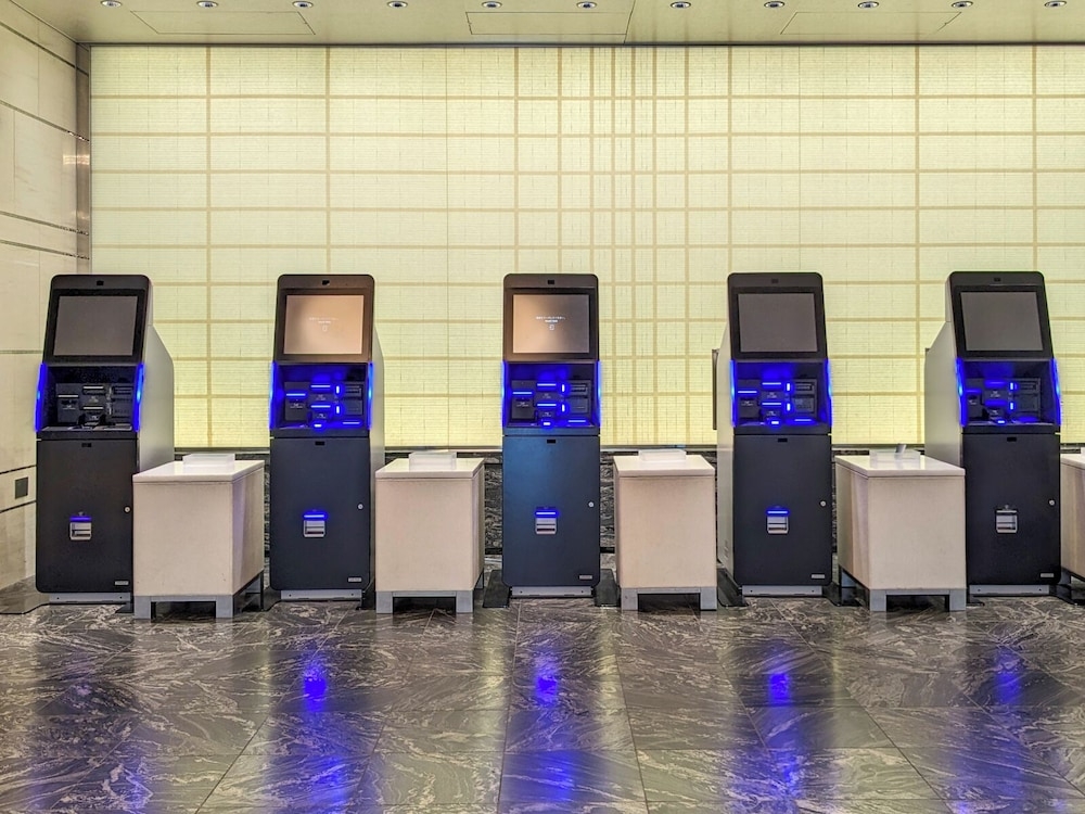 체크인/체크아웃 키오스크