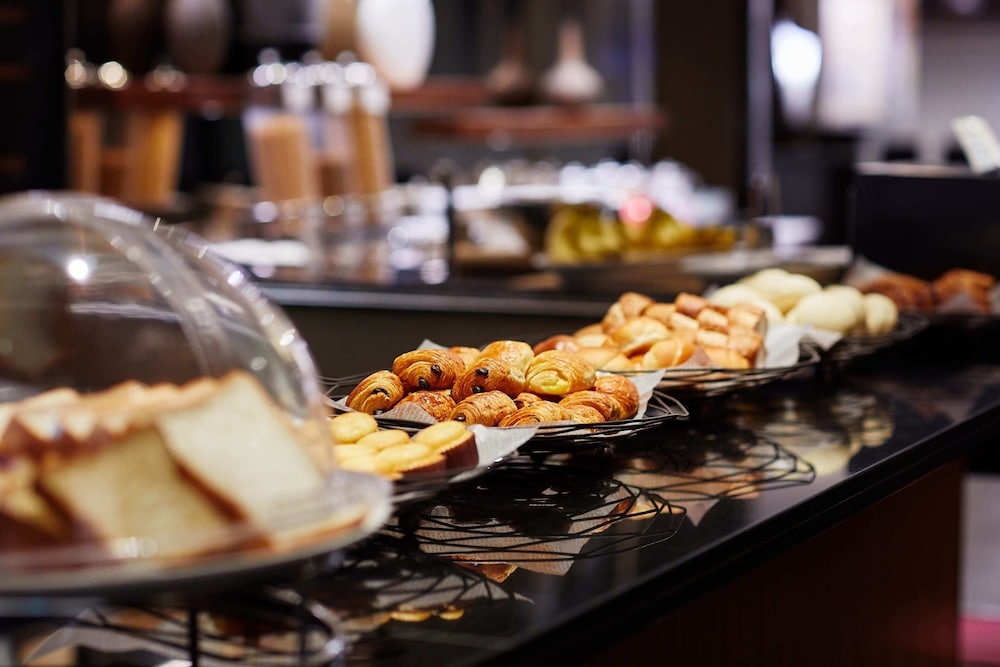 뷔페 아침 식사