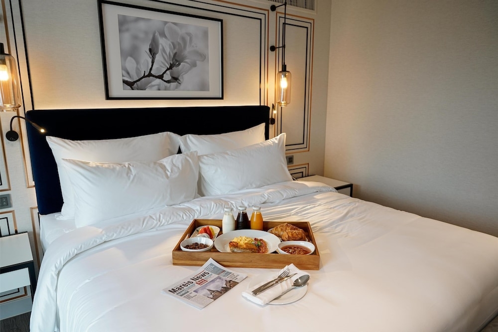 객실 내 식사 공간