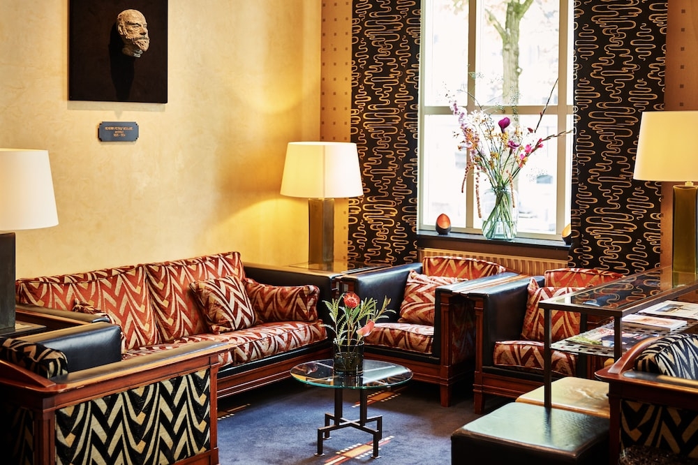 로비 좌석 공간