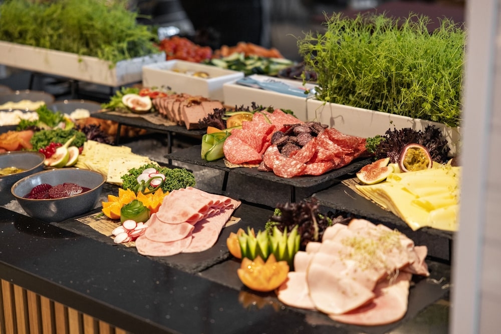 뷔페 아침 식사