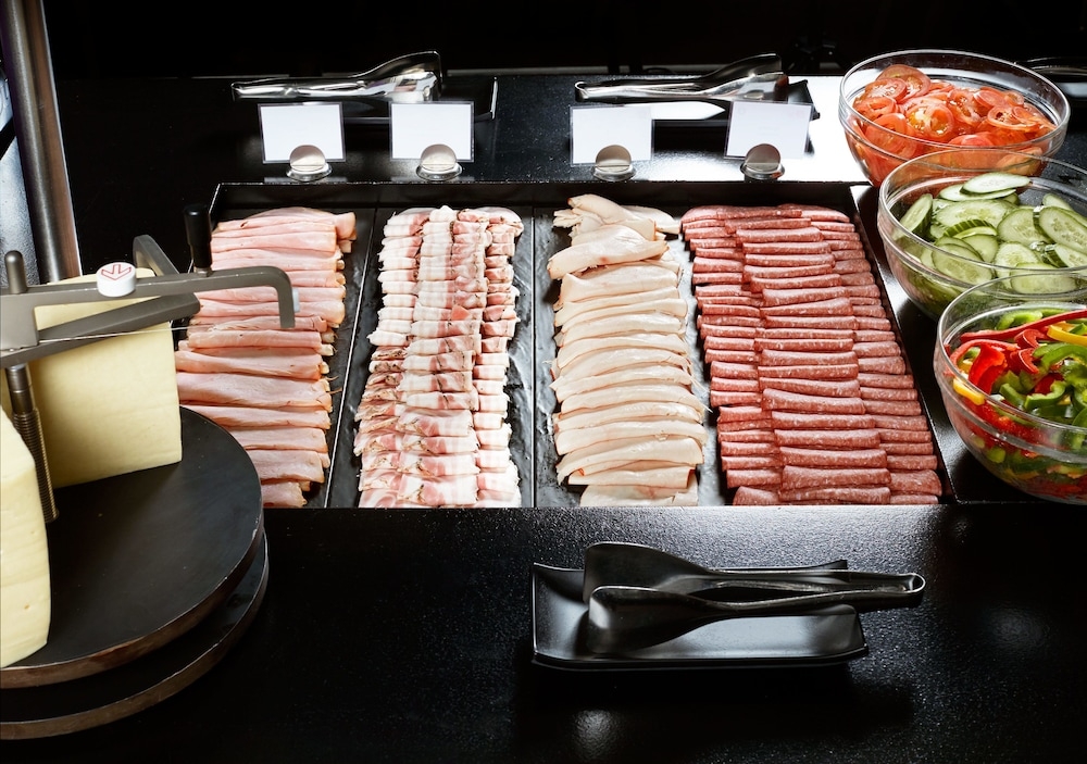 뷔페 아침 식사