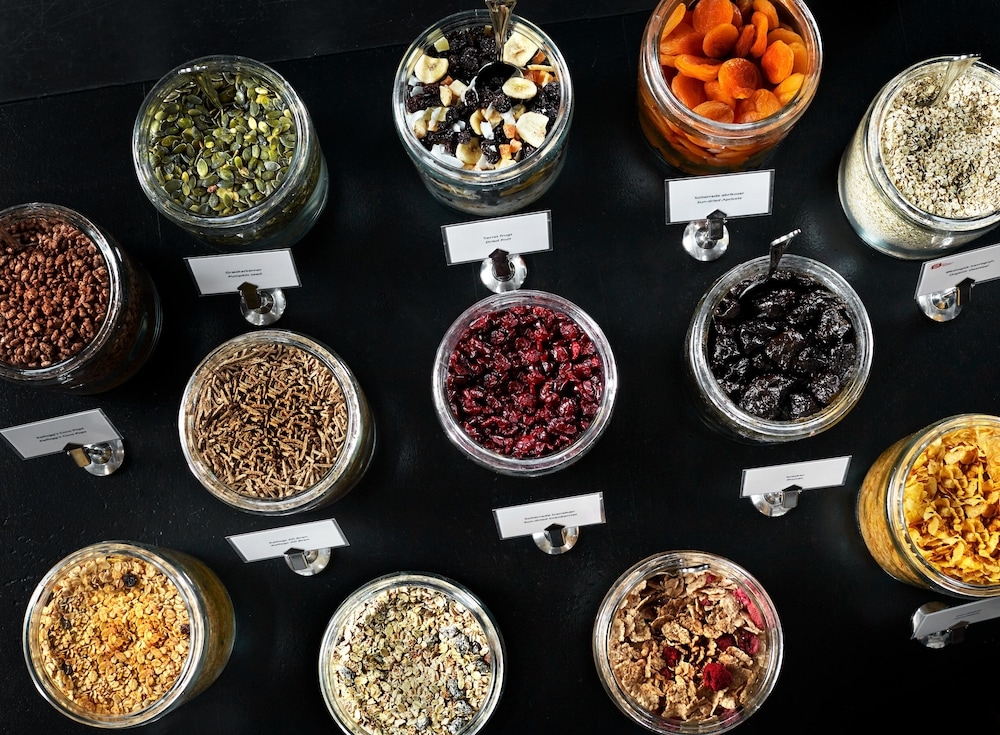 뷔페 아침 식사