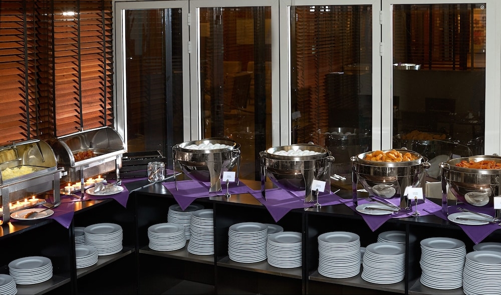 뷔페 아침 식사