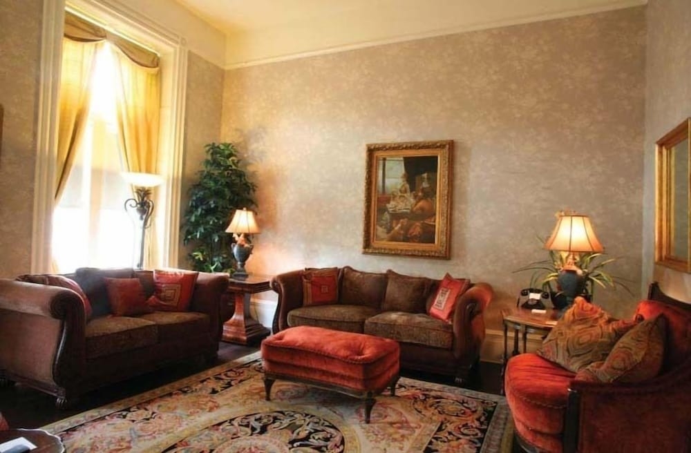 로비 좌석 공간