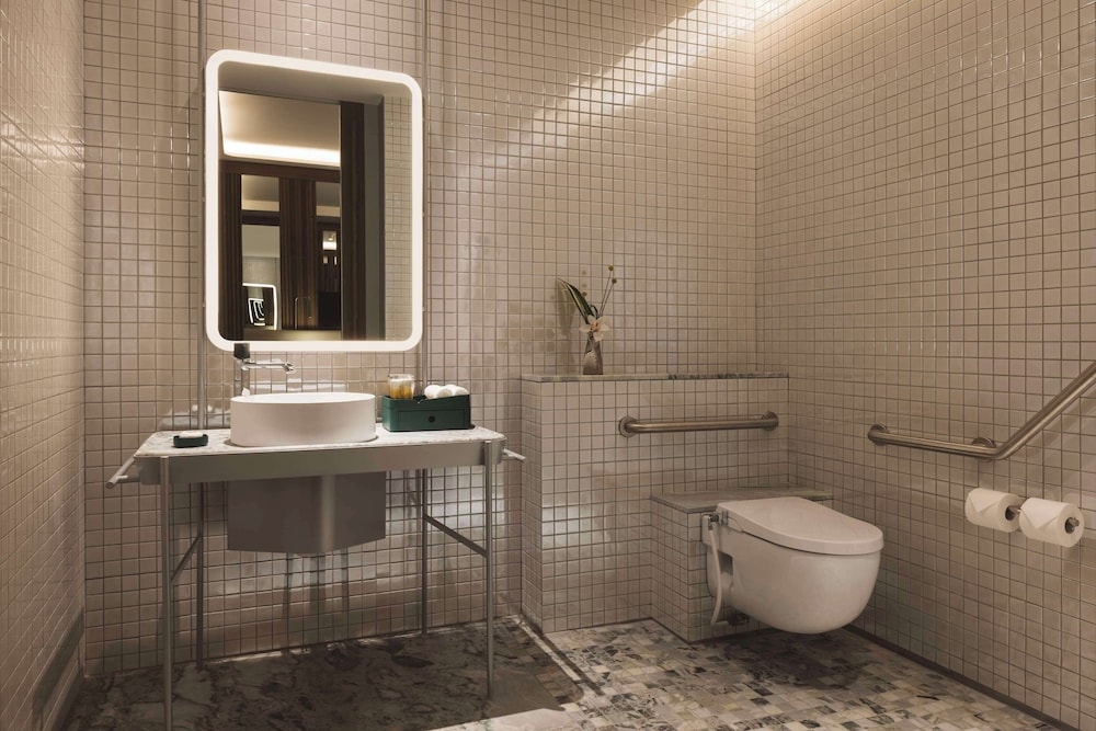 장애인 지원 욕실