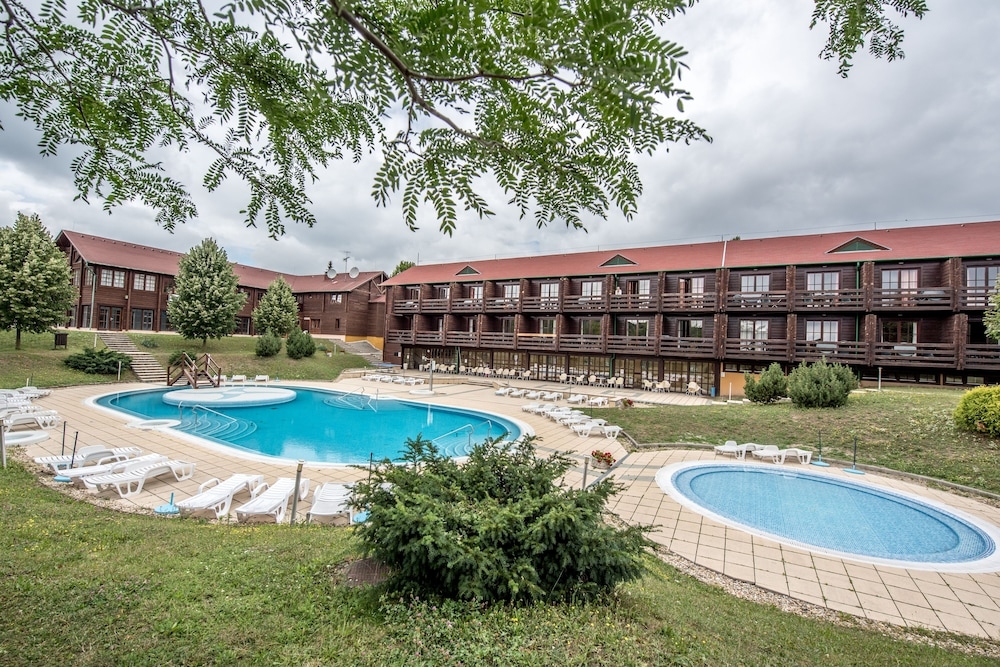 숙박 시설 구내