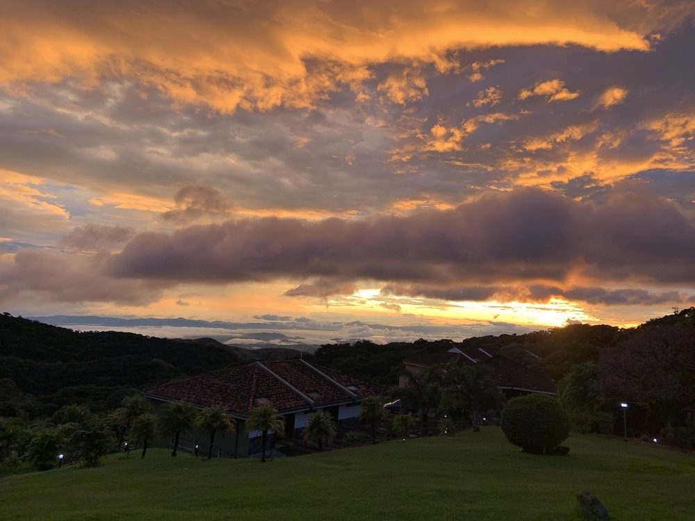 숙박 시설에서 보는 주변 전망