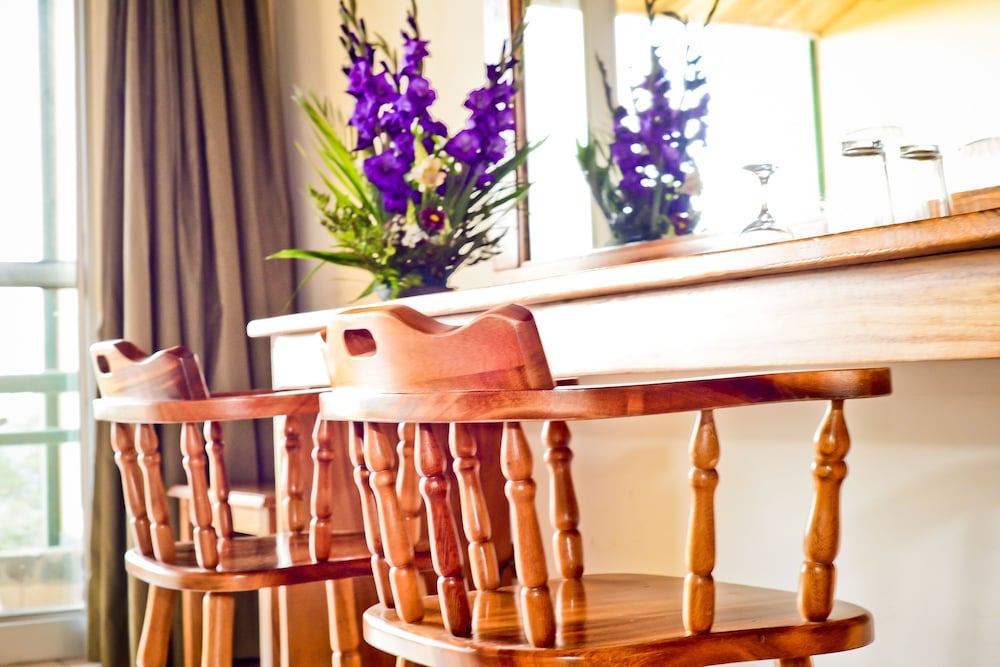 객실 내 식사 공간