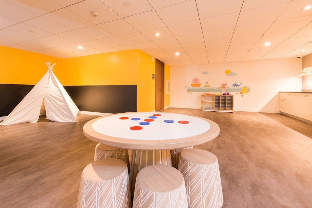 숙박 시설 내 편의 시설/서비스