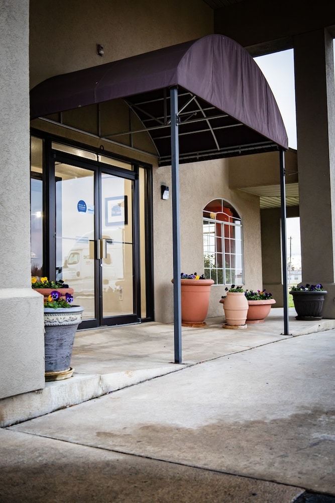 숙박 시설 정면