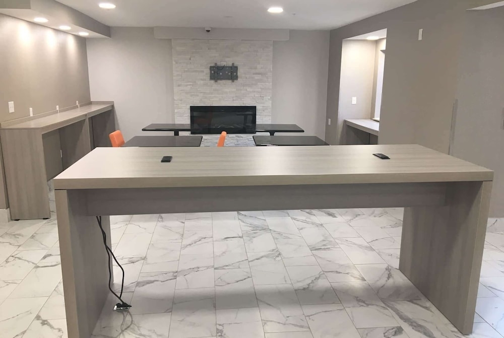 숙박 시설 내 편의 시설/서비스