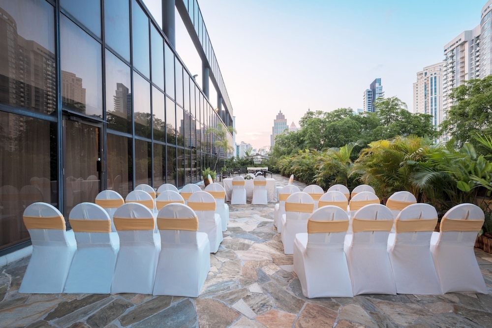 야외 결혼식 공간