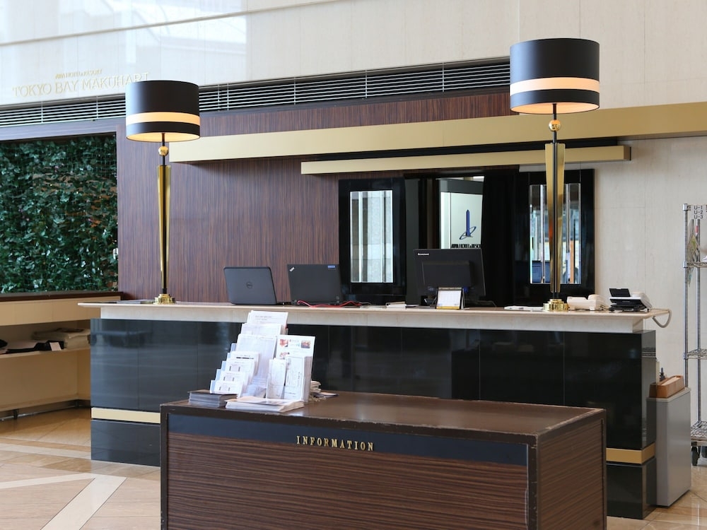 콘시어지 데스크