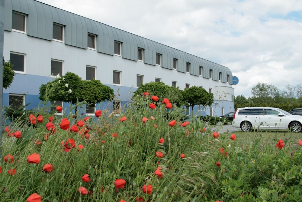 숙박 시설 구내