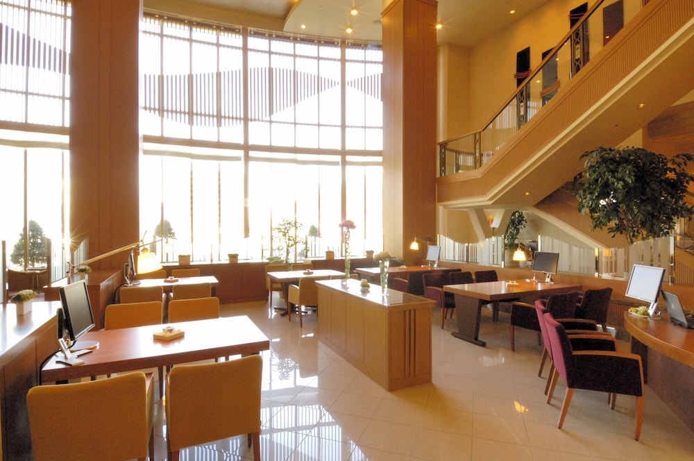 숙박 시설 내 편의 시설/서비스