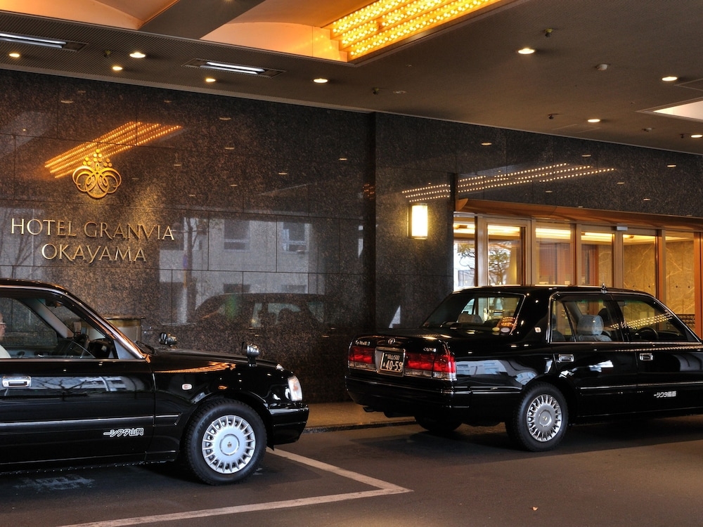 숙박 시설 입구