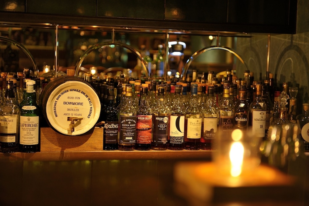 바(숙박 시설 내)