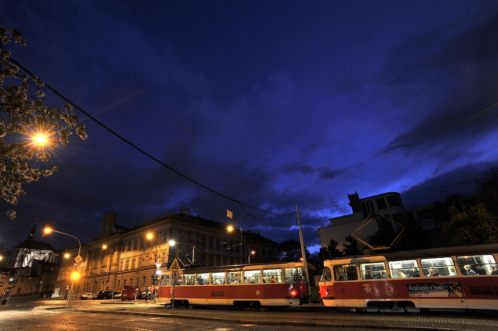 숙박 시설의 전망