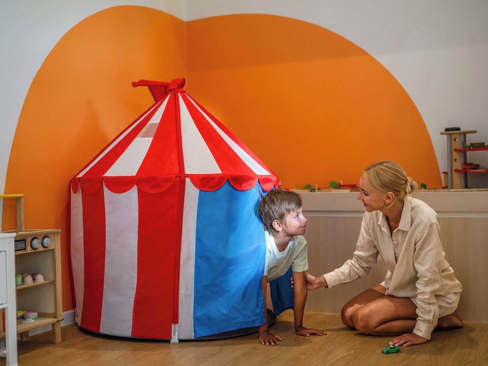 어린이 놀이 공간 - 실내