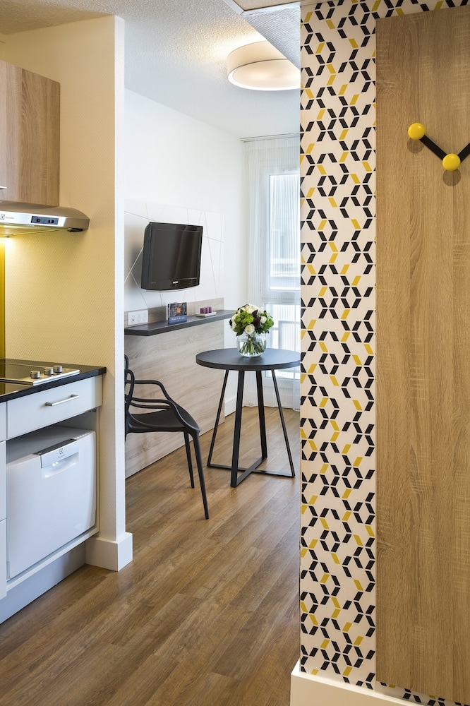 객실 내 편의 시설/서비스