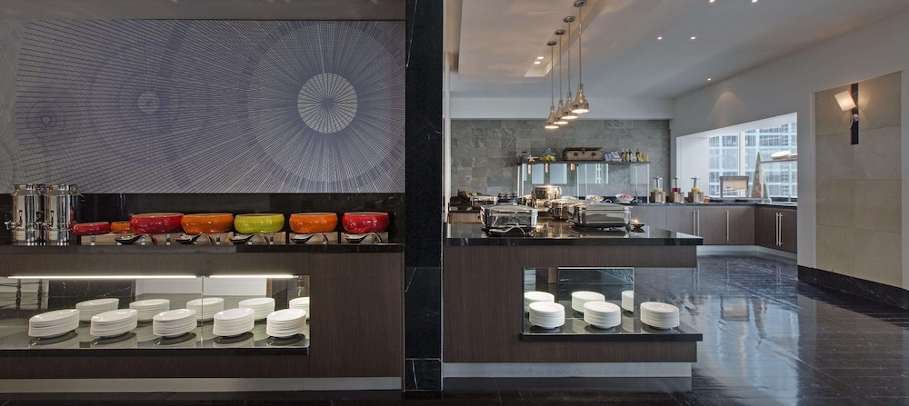 뷔페 아침 식사