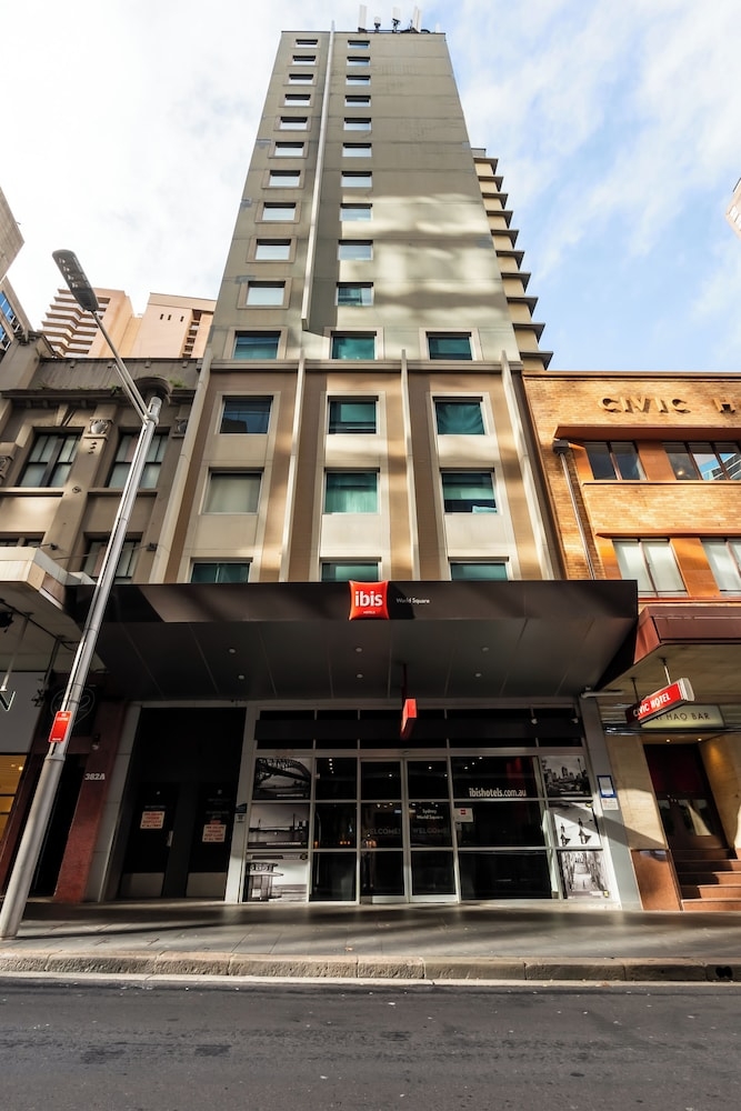 숙박 시설 정면