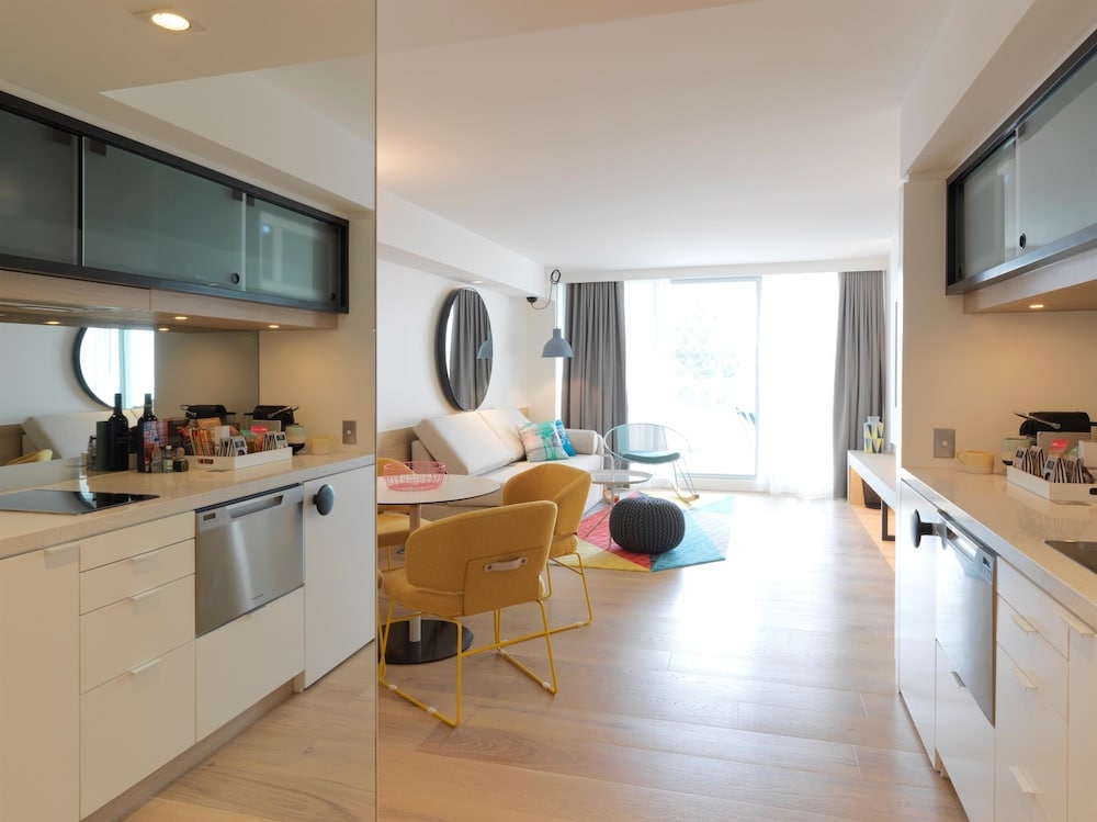 객실 내 편의 시설/서비스