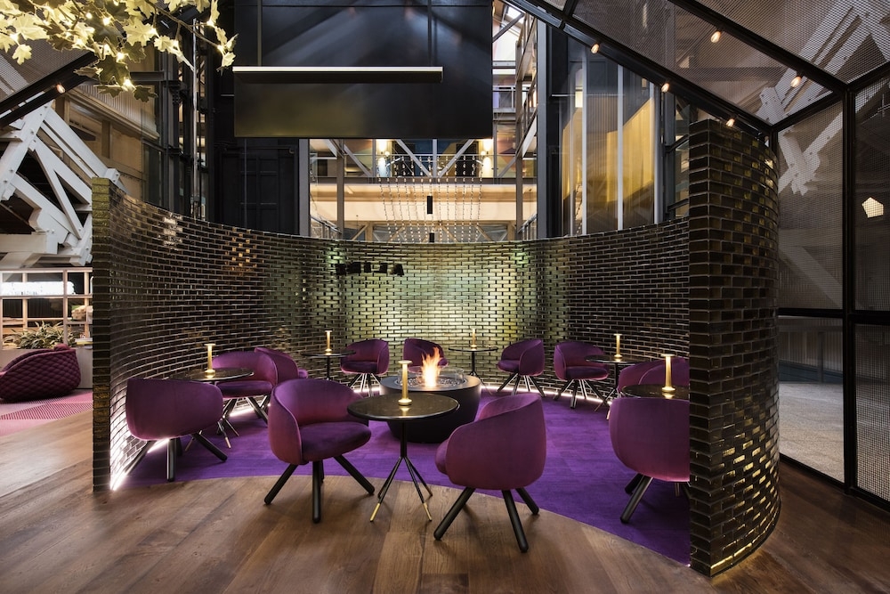 바(숙박 시설 내)