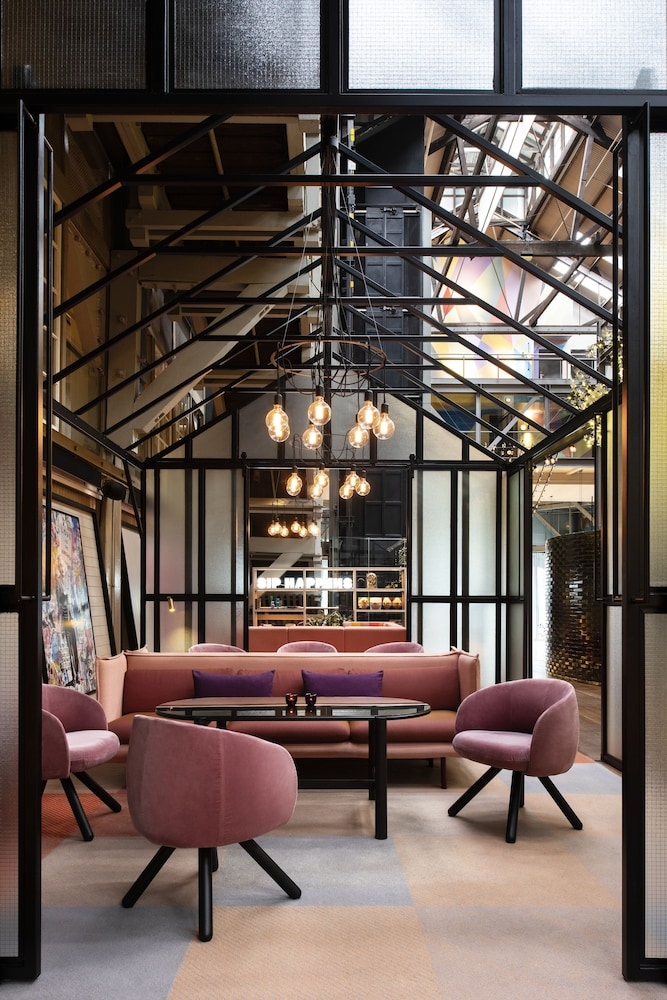 바(숙박 시설 내)