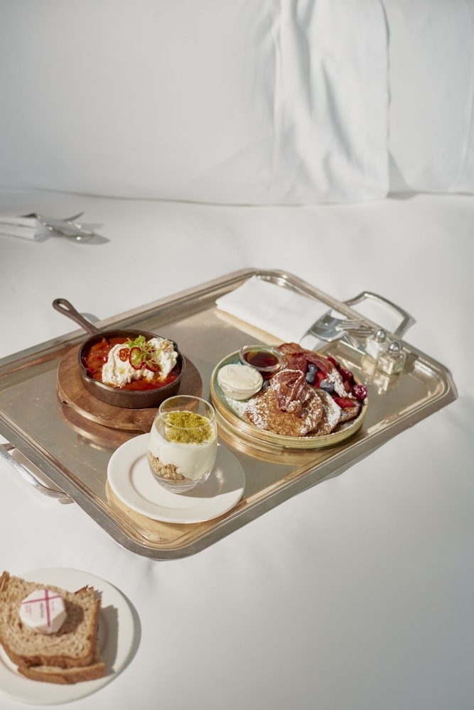 룸서비스 - 식사