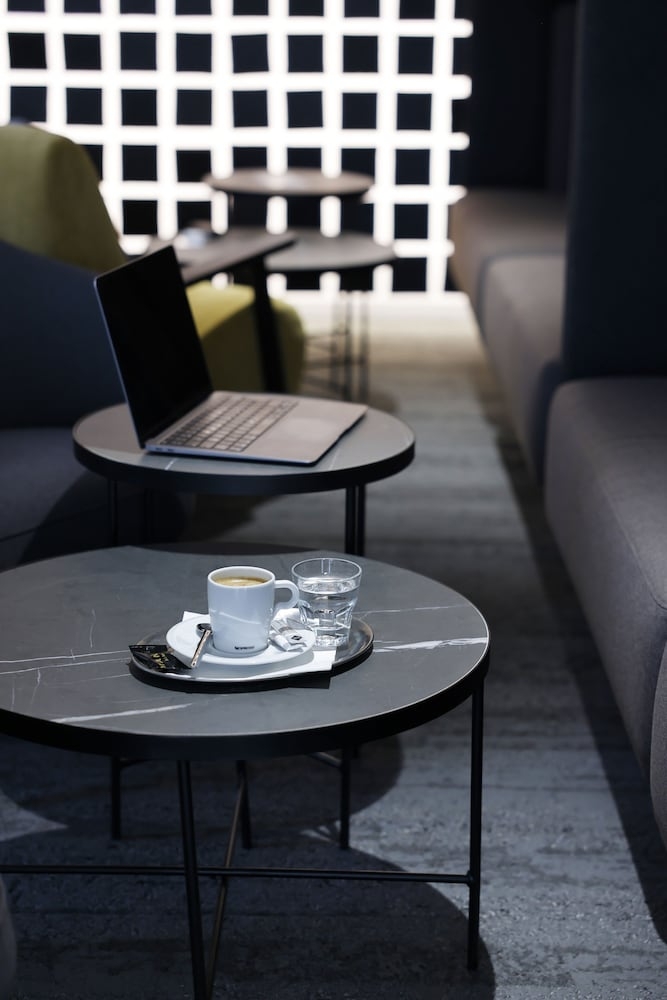 로비 좌석 공간