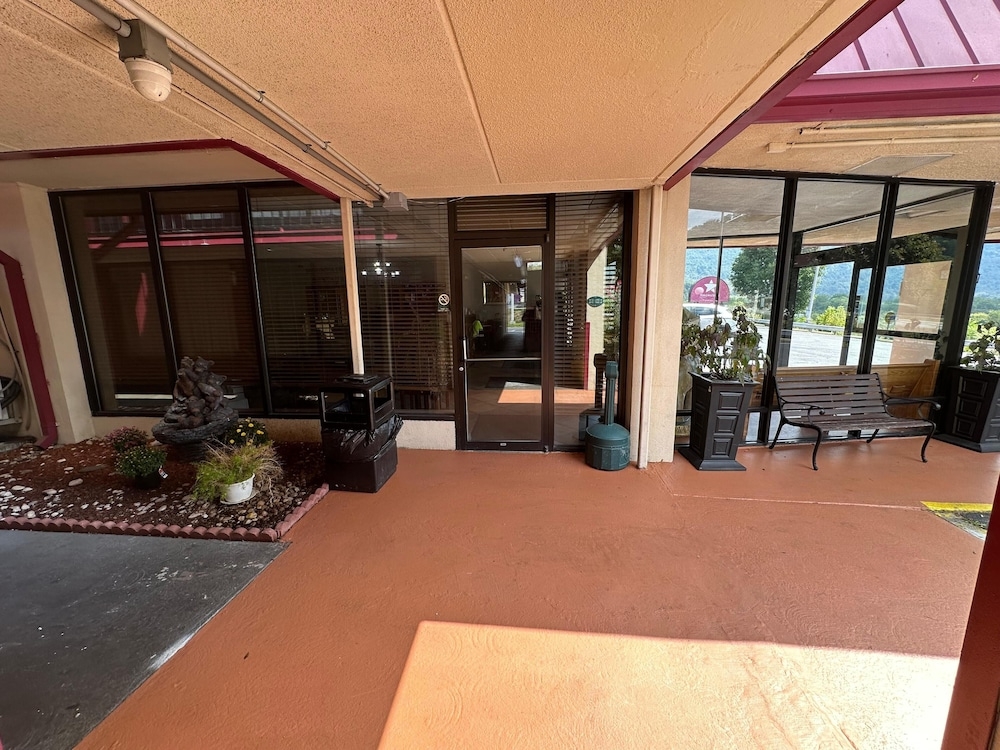 숙박 시설 정면