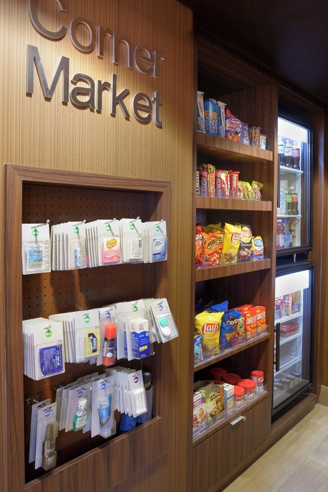 숙박 시설 내 편의 시설/서비스