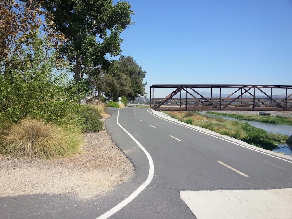 숙박 시설 구내