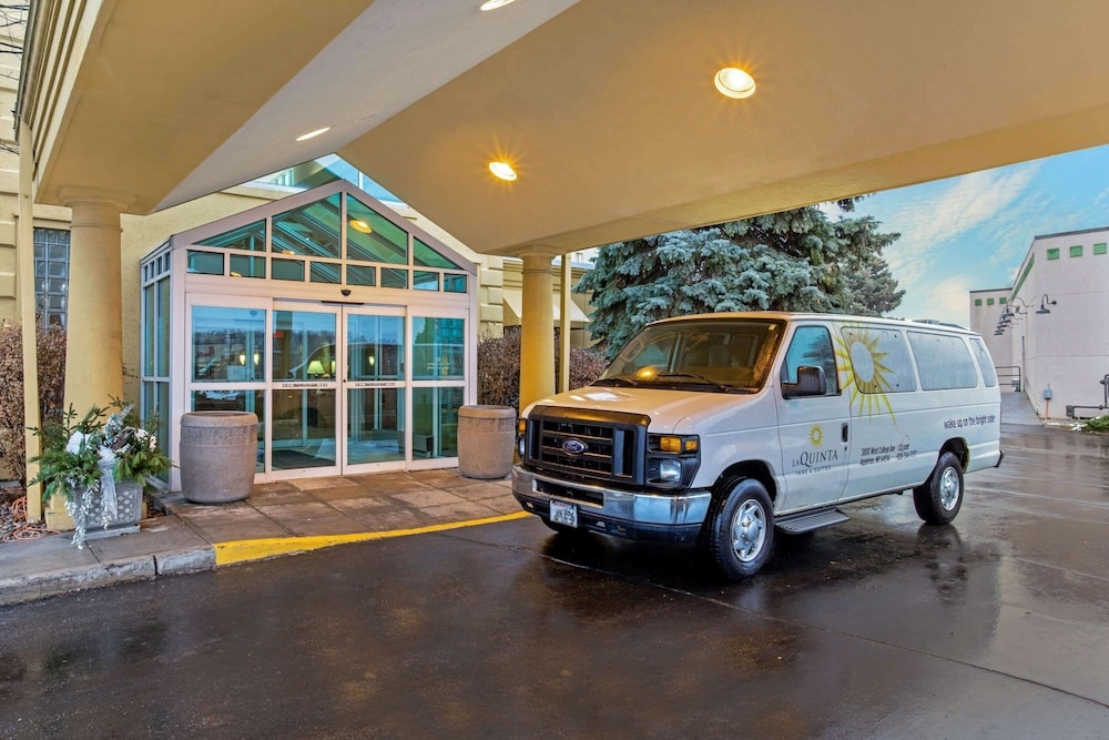 숙박 시설 내 편의 시설/서비스