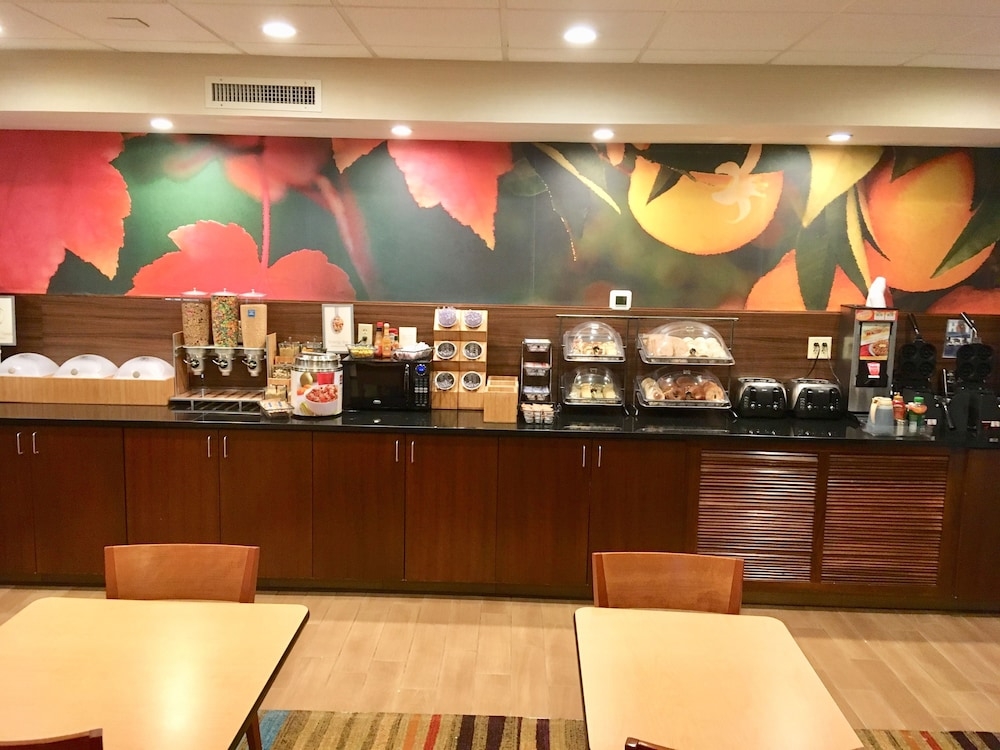 뷔페 아침 식사