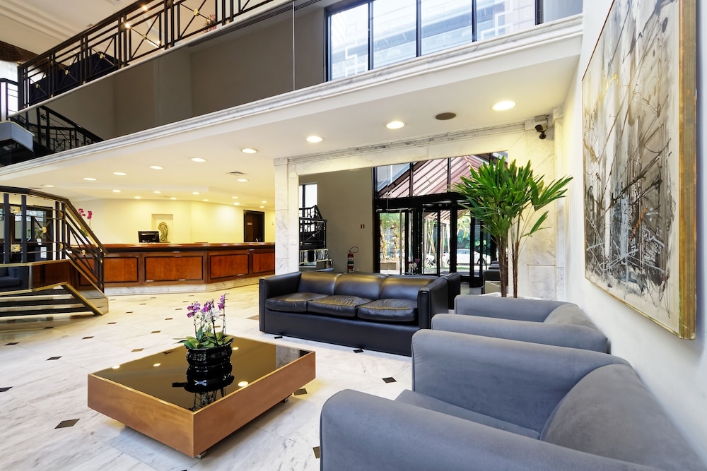 로비 좌석 공간