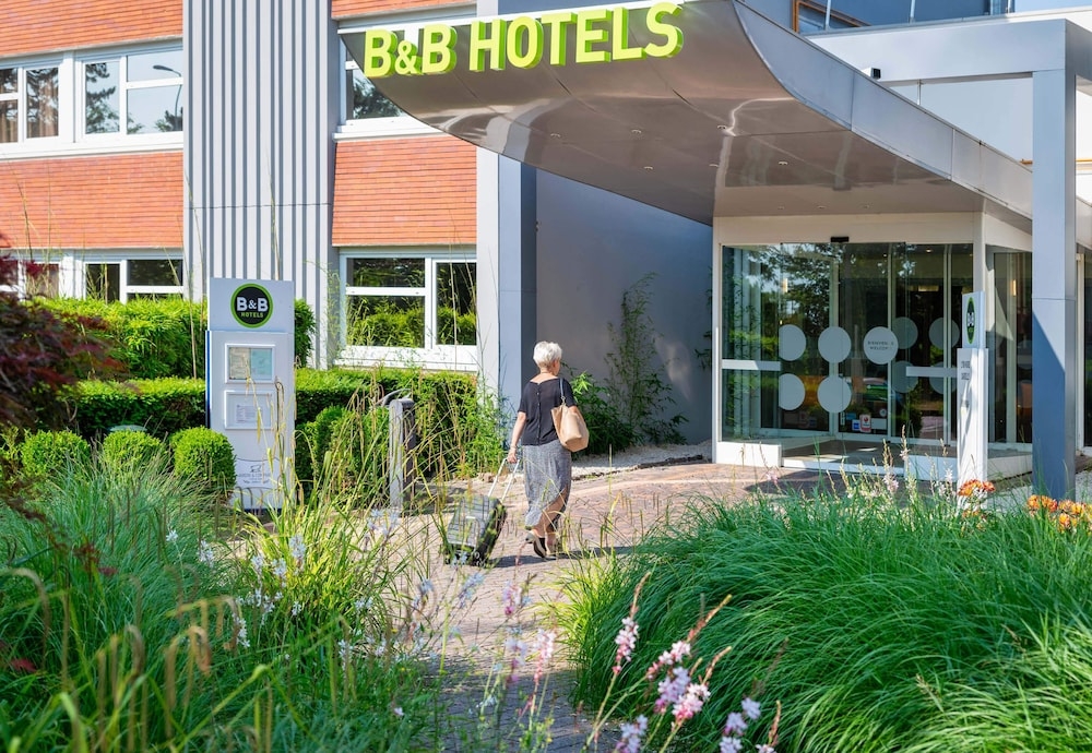 숙박 시설 정면