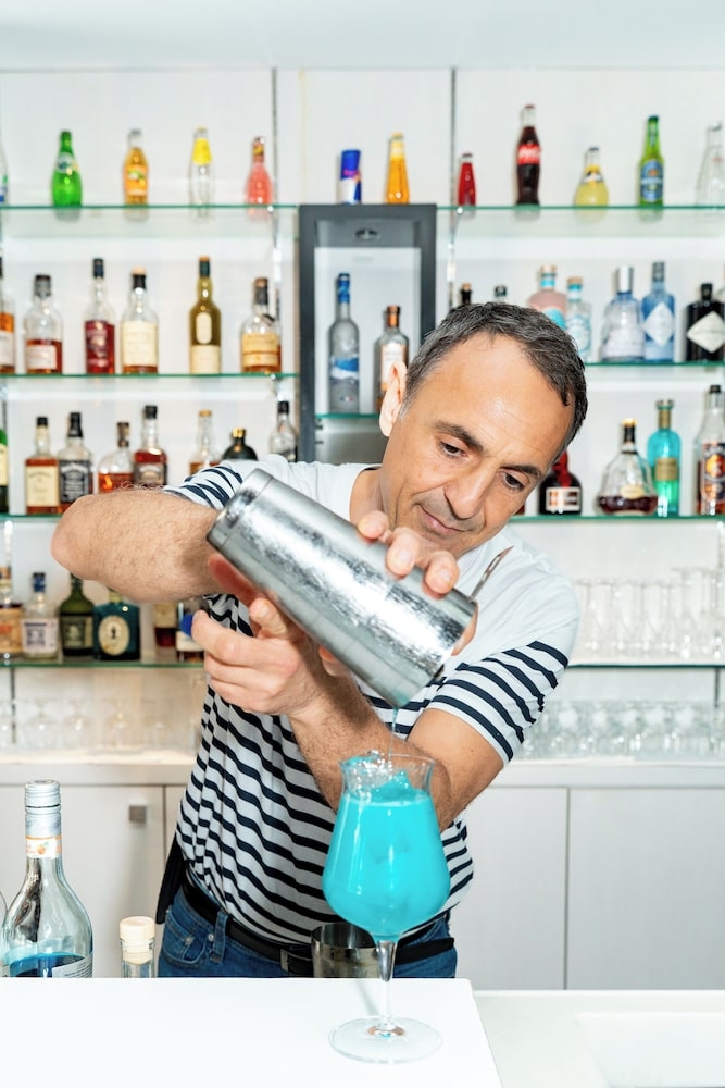 바(숙박 시설 내)