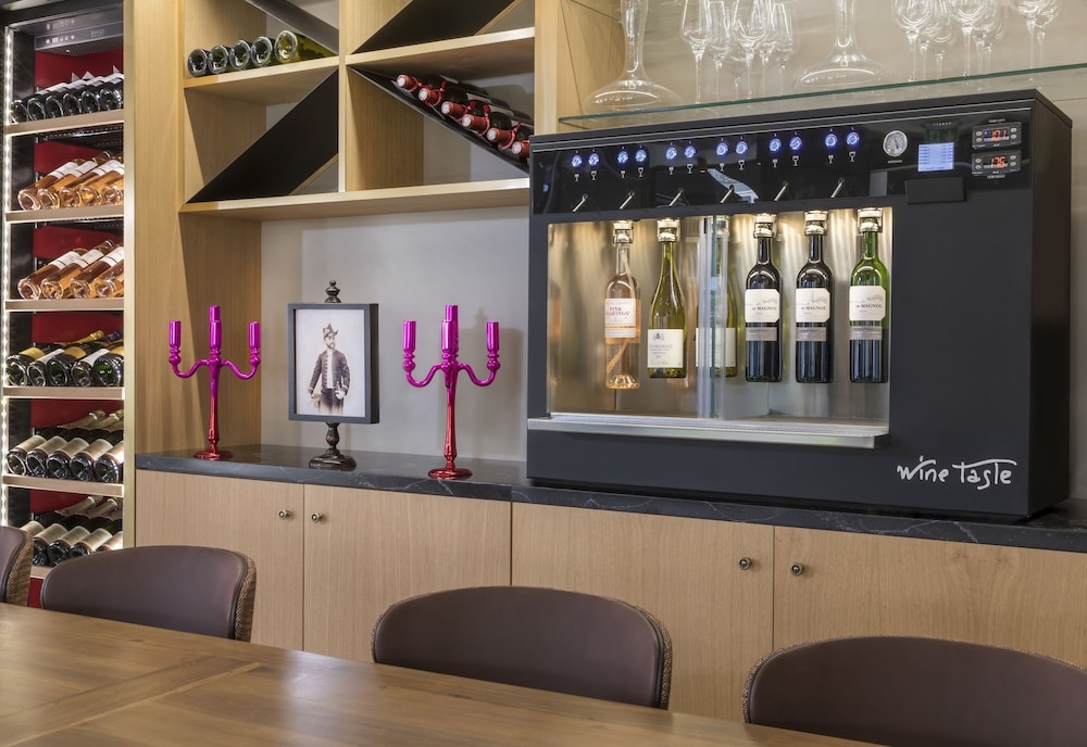 바(숙박 시설 내)