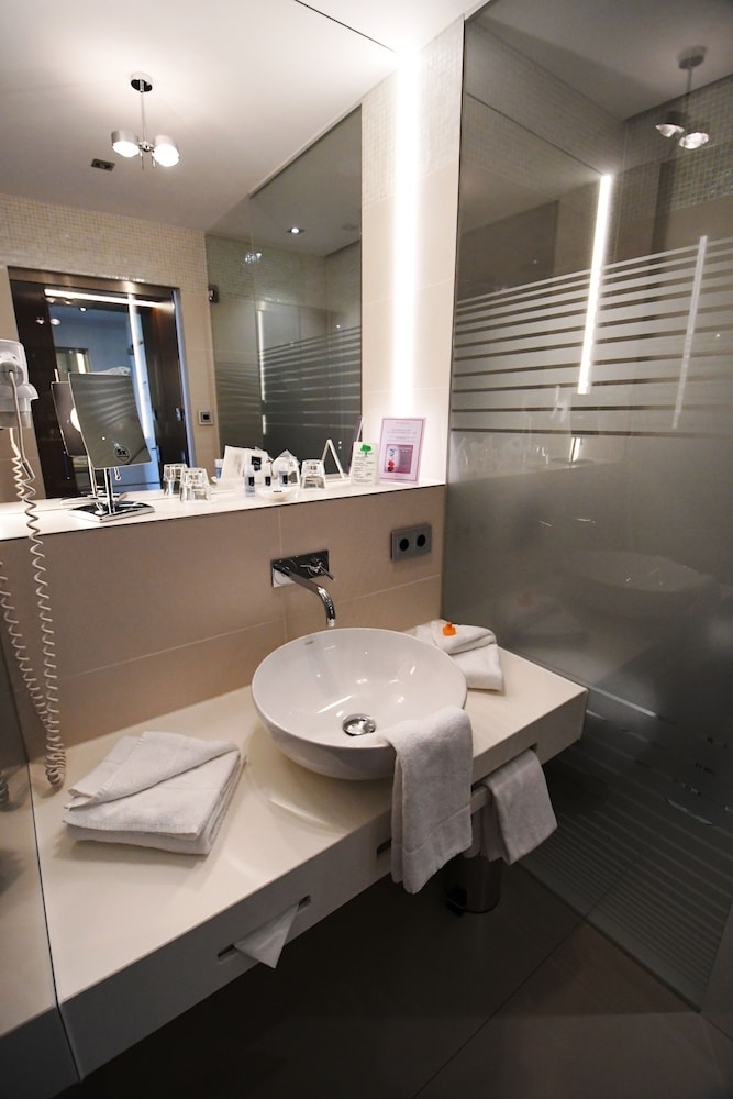 욕실 편의 시설