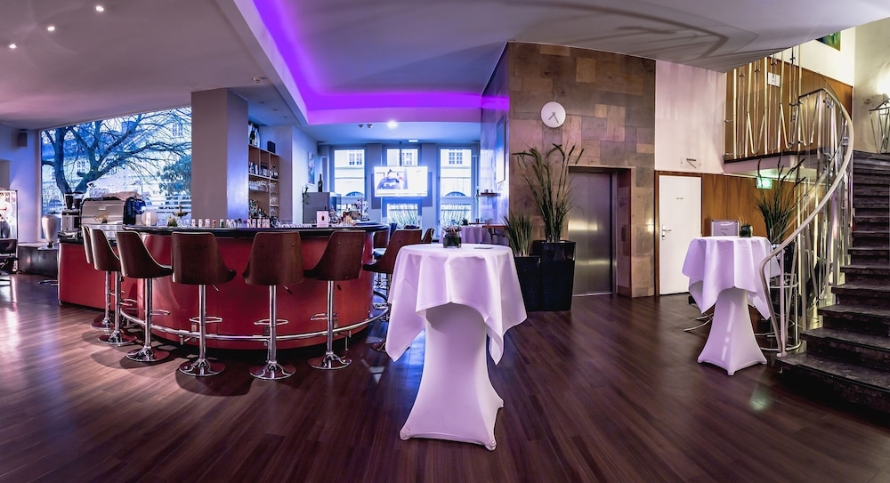 바(숙박 시설 내)