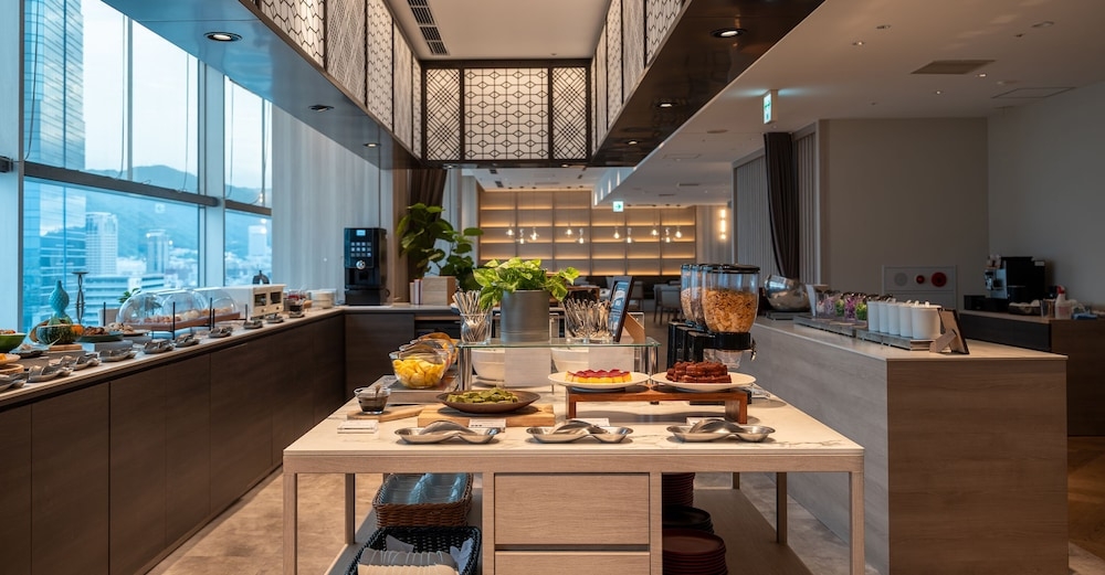 뷔페 아침 식사