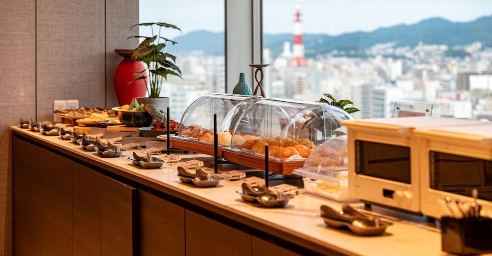 뷔페 아침 식사