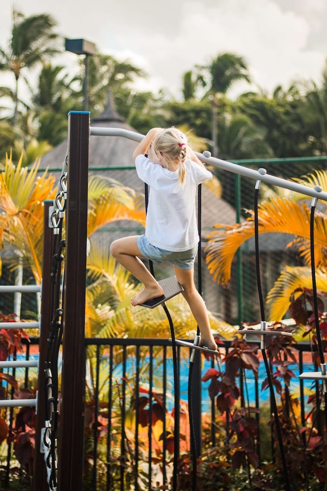 어린이 놀이 공간 - 야외